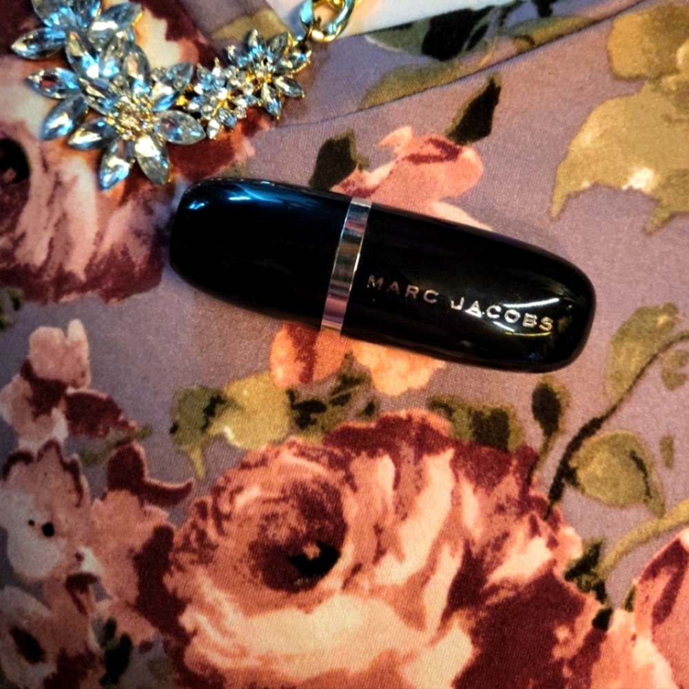 🥰 Marc Jacobs Concealer Tan 40 Accomplice NEW Unused